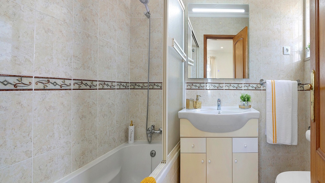 Photo of Bathroom in Vale de Carro