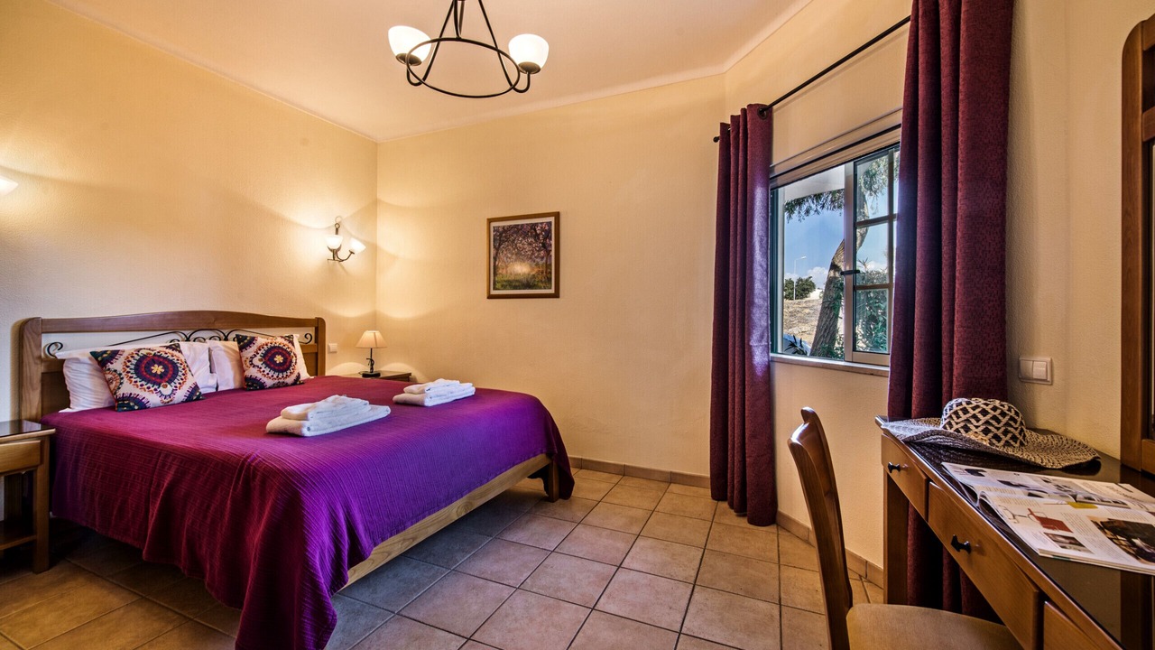 Photo of Bedroom in Vale de Parra