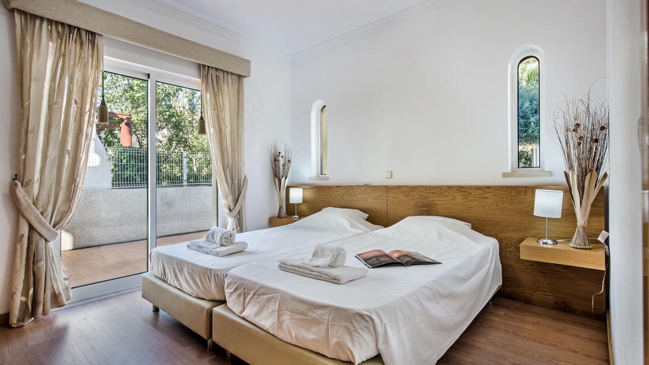 Photo of Bedroom in Correeira