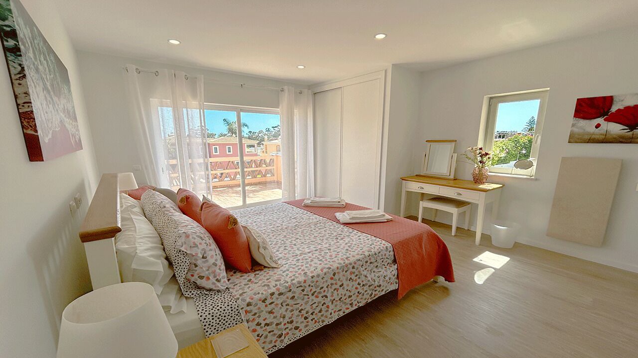 Photo of Bedroom in Albardeira