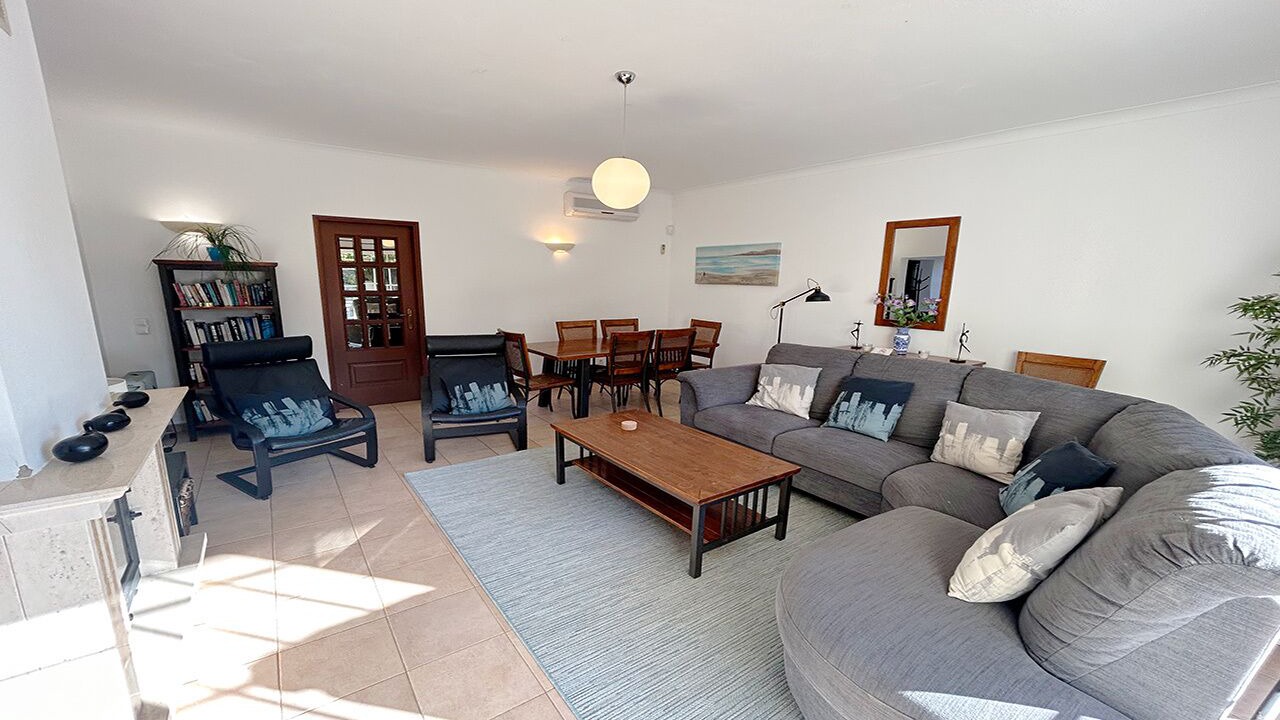 Photo of Livingroom in Albardeira