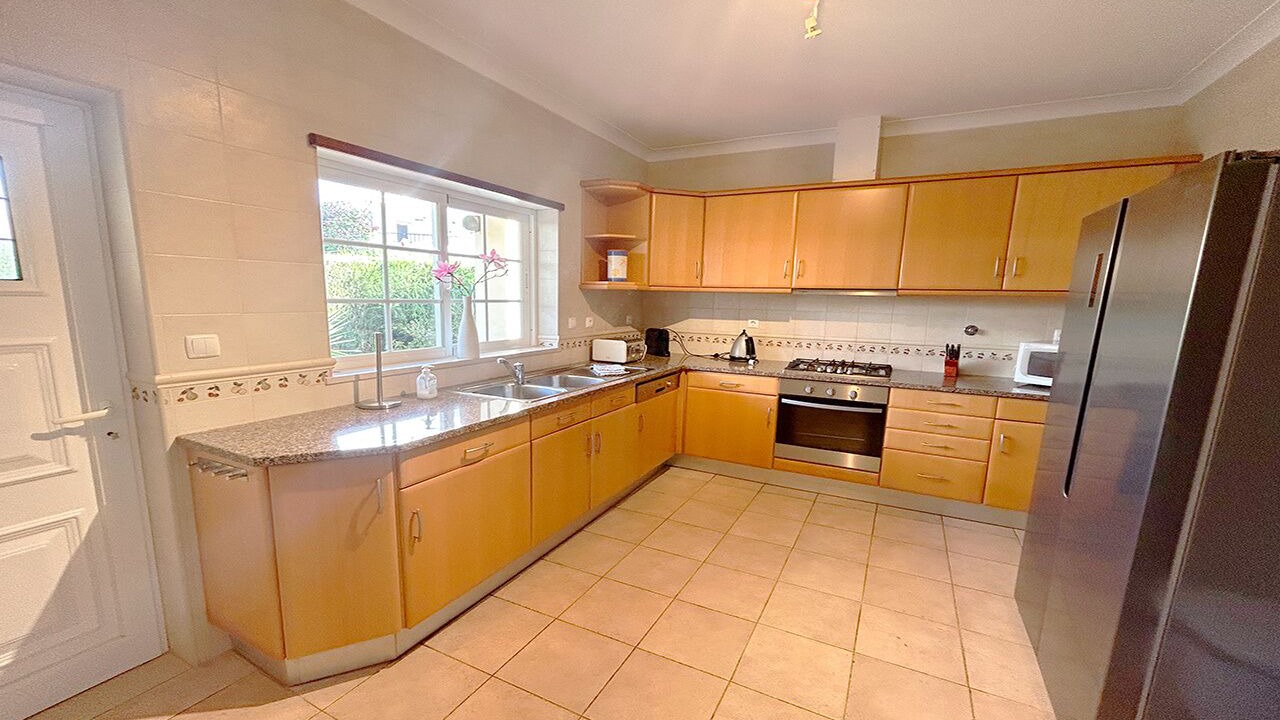 Photo of Kitchen in Albardeira