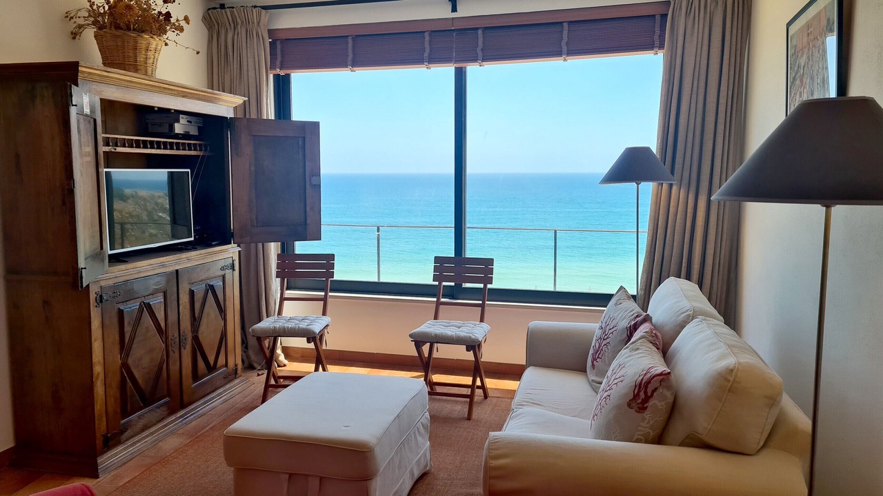 Photo of Livingroom in Peneco Beach