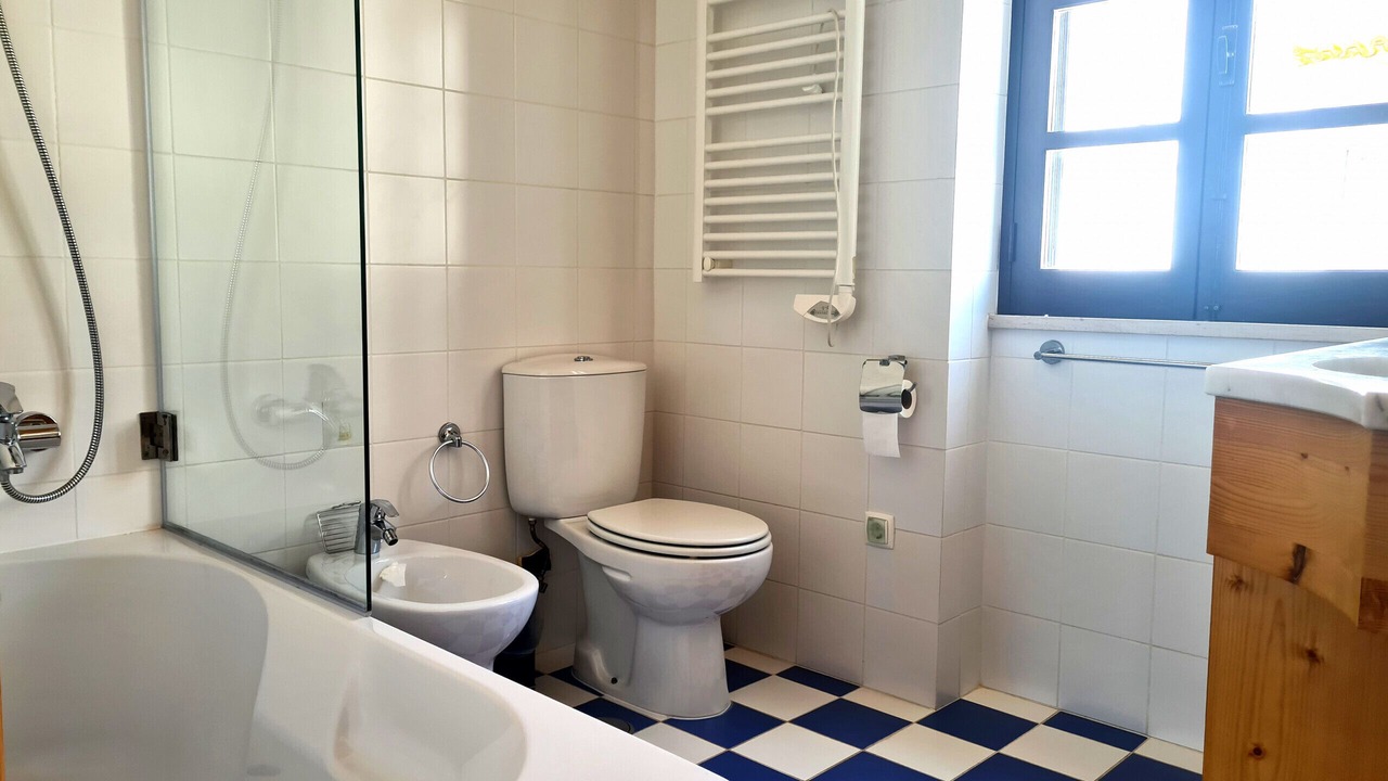Photo of Bathroom in Peneco Beach