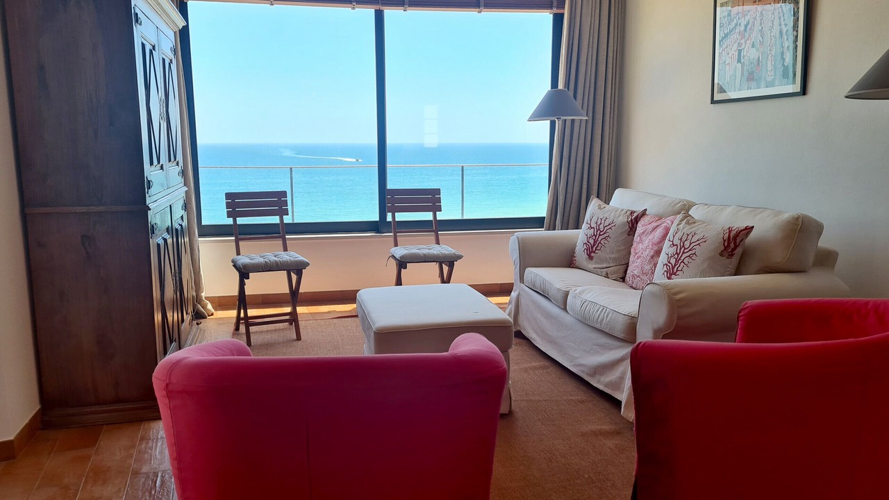 Photo of Livingroom in Peneco Beach