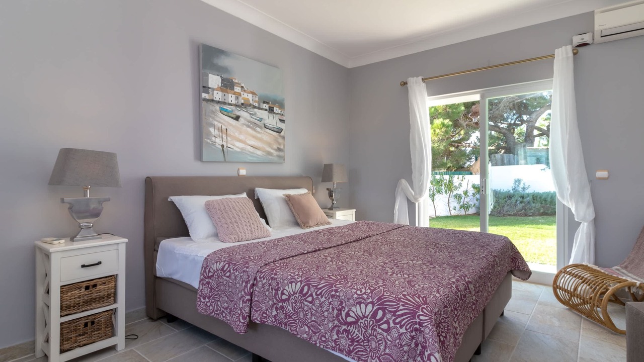 Photo of Bedroom in Ferragudo