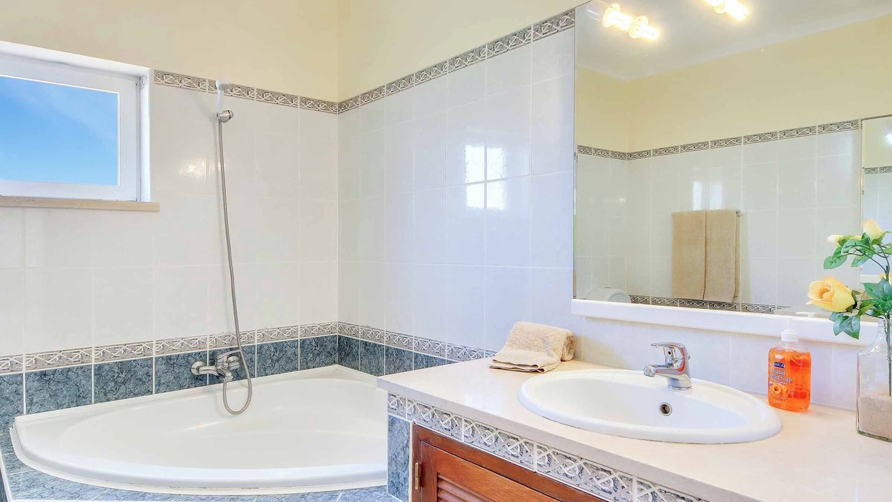 Photo of Bathroom in Albufeira