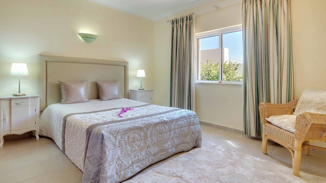 Photo of Bedroom in Albufeira