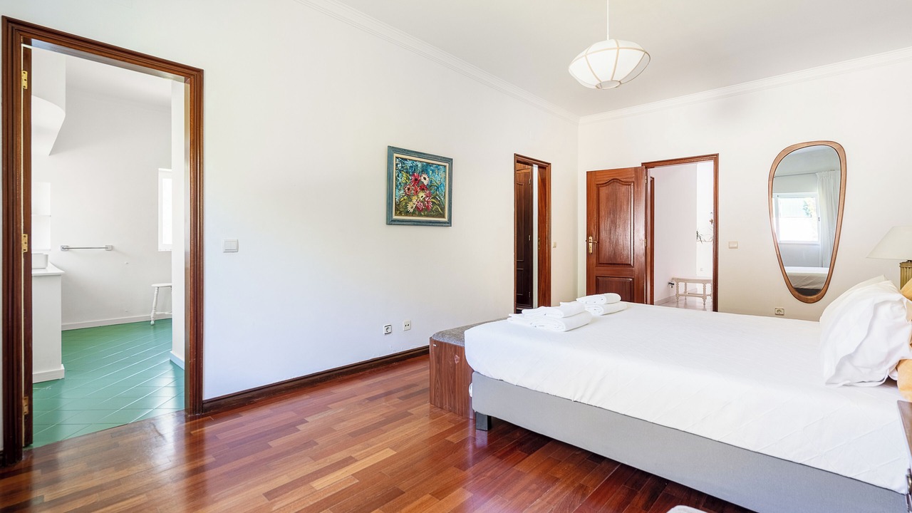 Photo of Bedroom in Figueiral