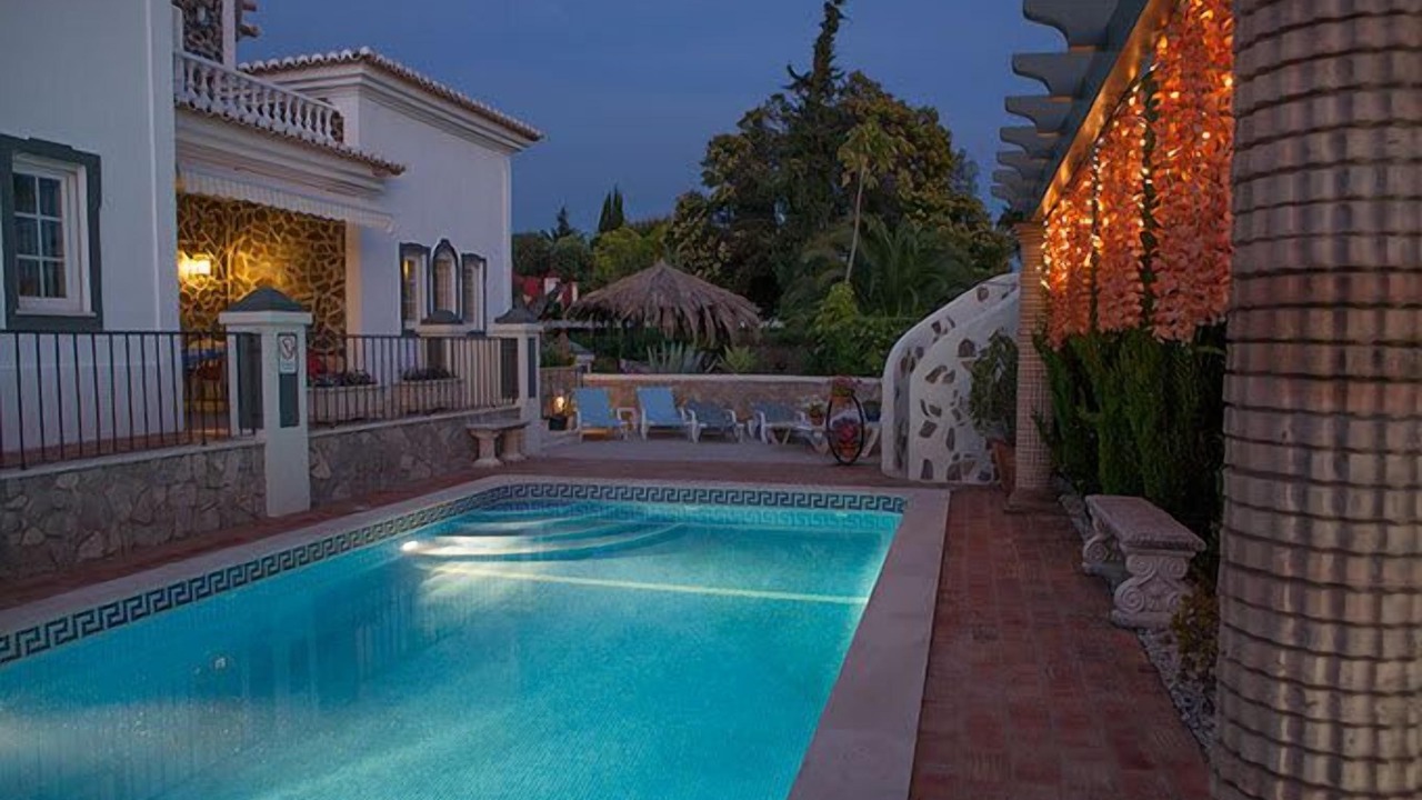 Photo of Outdoor in Porches