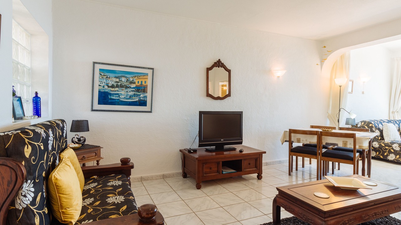 Photo of Livingroom in Vale de Centianes