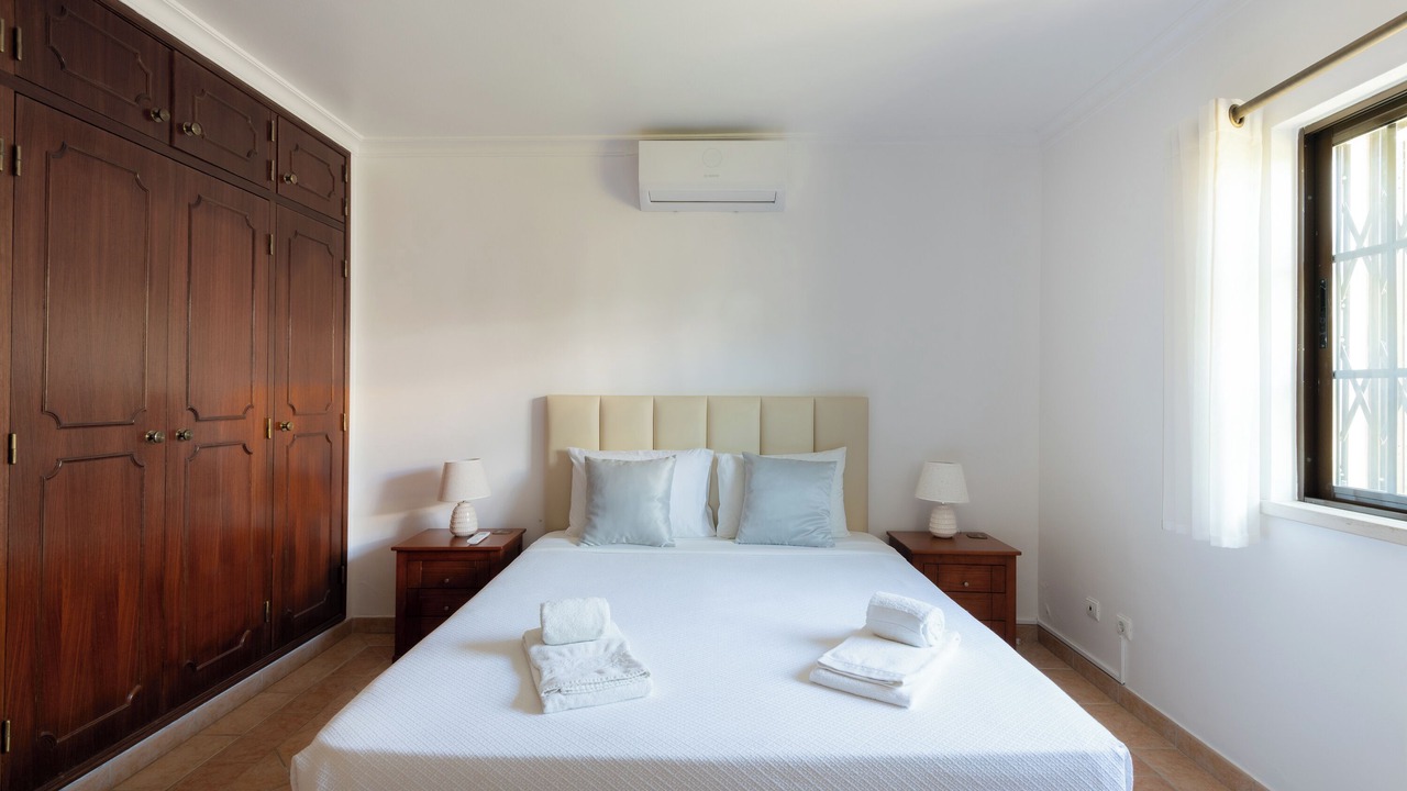 Photo of Bedroom in Vale de Parra
