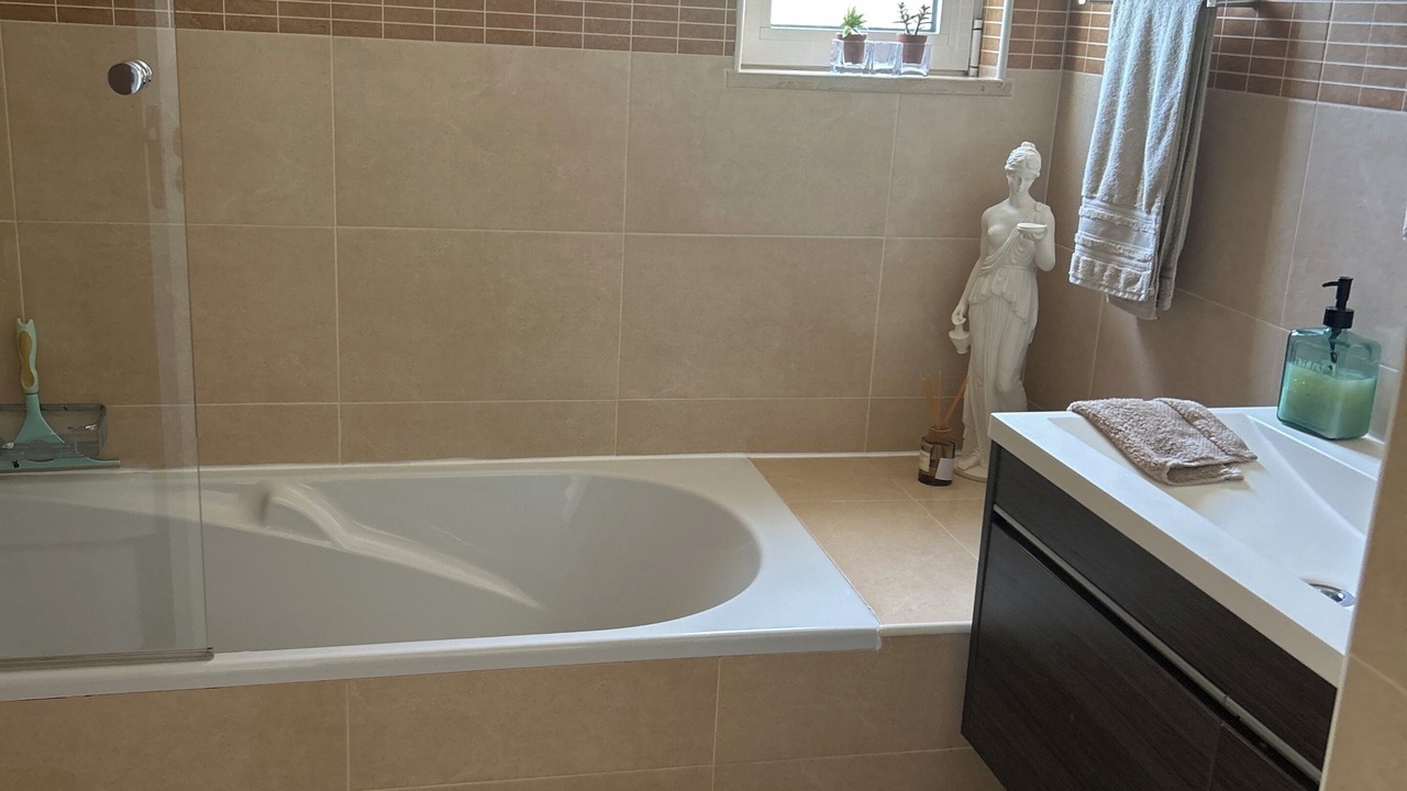 Photo of Bathroom in Betunes