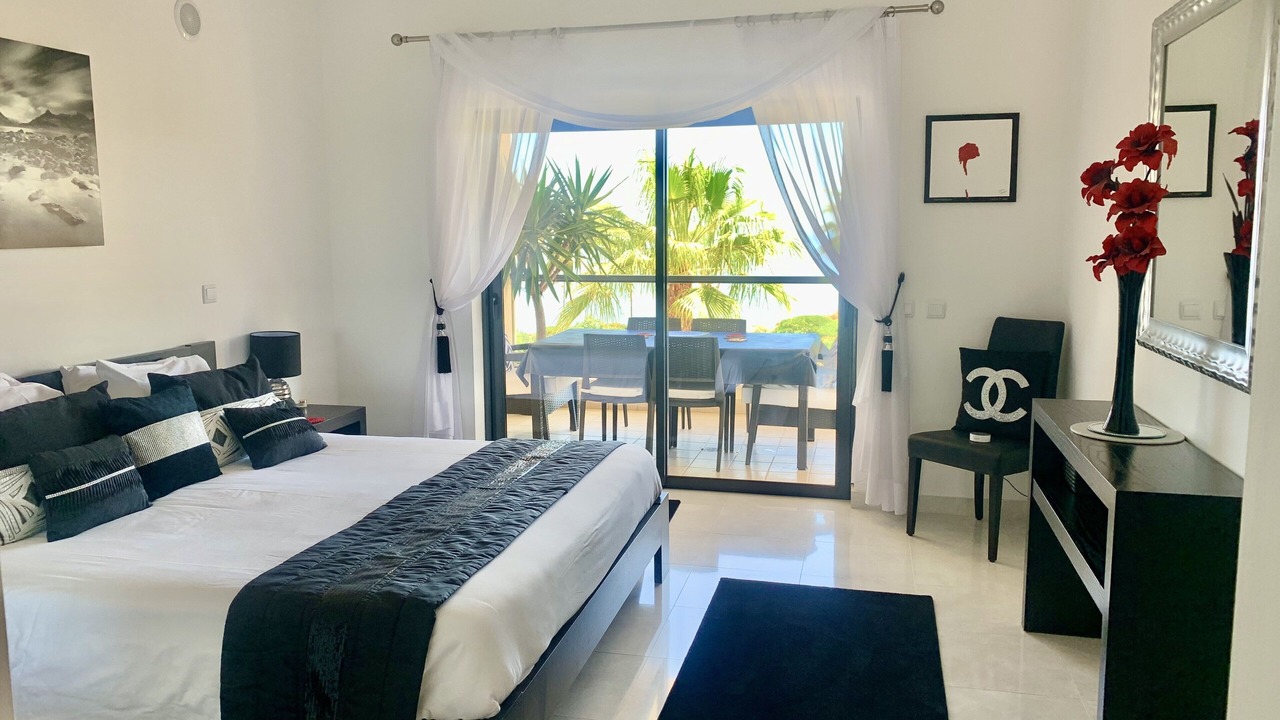 Photo of Bedroom in Porto de Mos