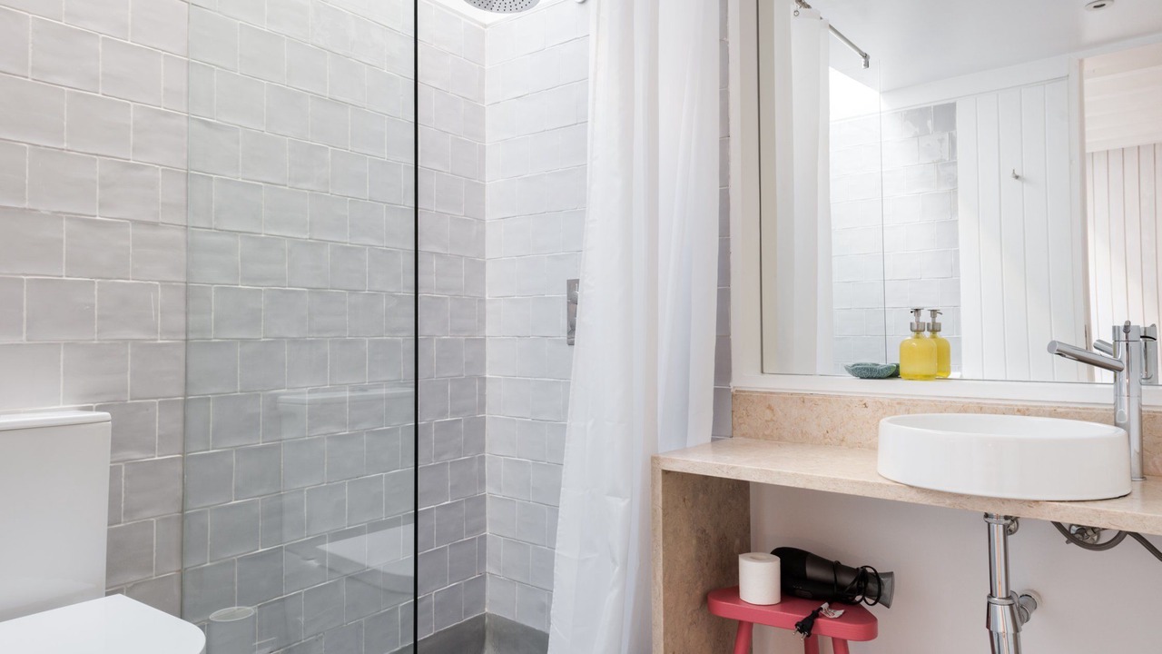 Photo of Bathroom in Alfama