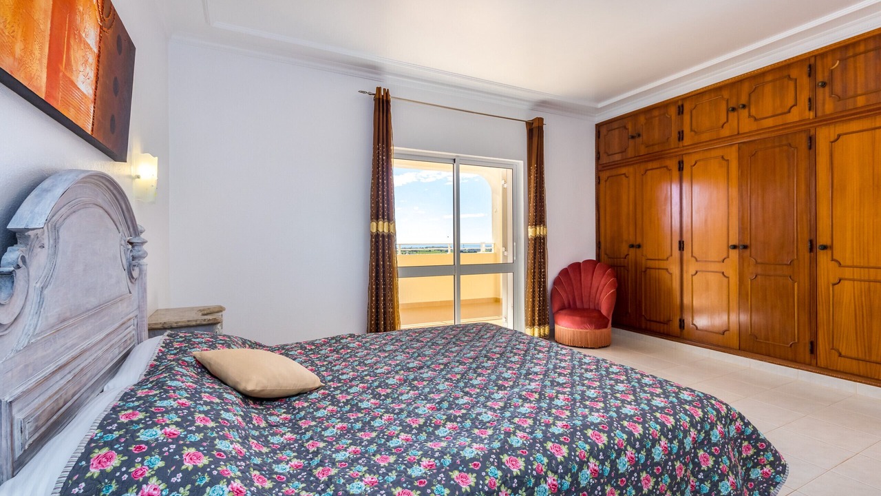 Photo of Bedroom in Vale de Parra