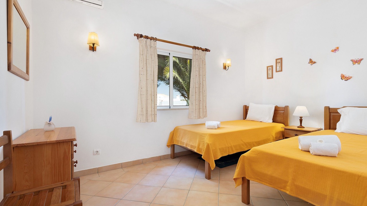 Photo of Bedroom in Branqueira