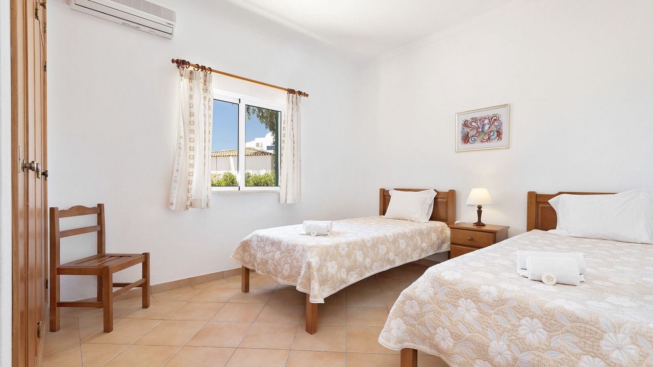 Photo of Bedroom in Branqueira