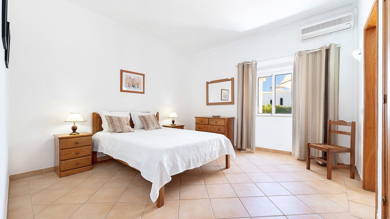 Photo of Bedroom in Branqueira