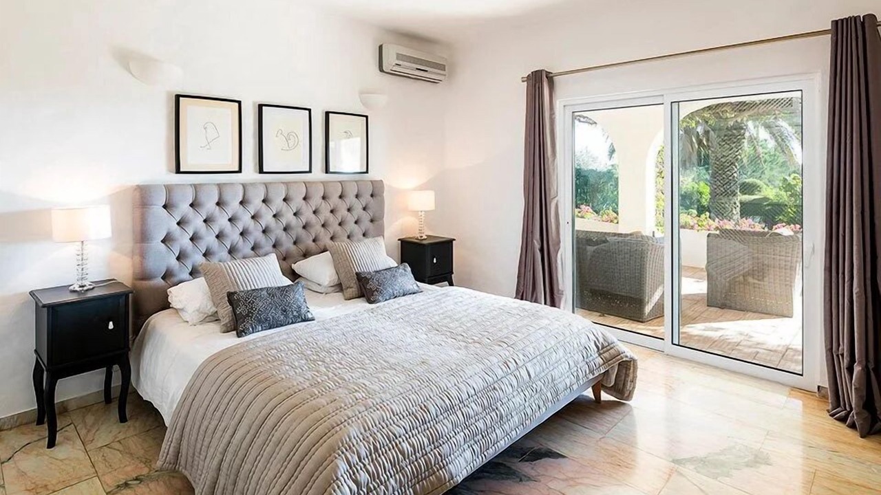 Photo of Bedroom in Mato Serrao