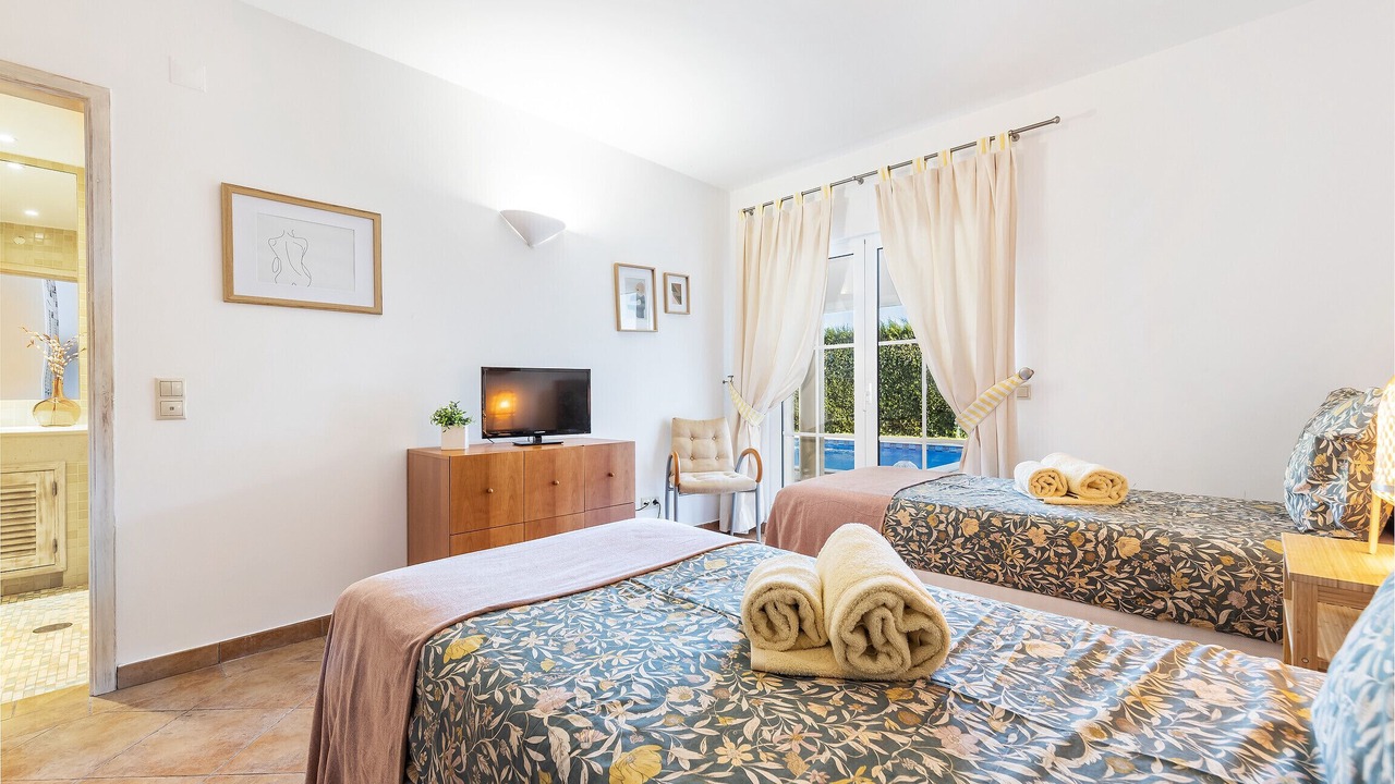 Photo of Bedroom in Branqueira
