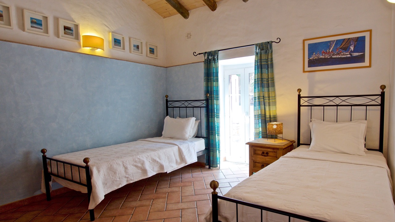 Photo of Bedroom in Charneca