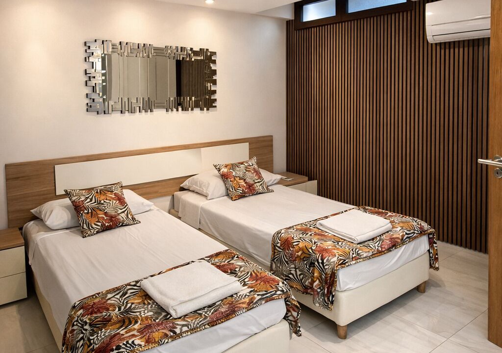 Photo of Bedroom in Quarteira