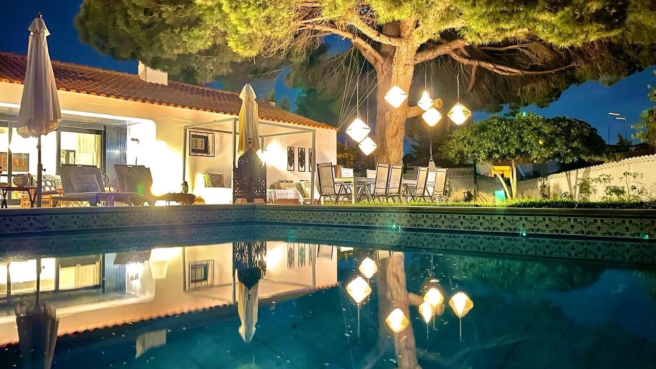 Photo of Outdoor in Alfa-Mar