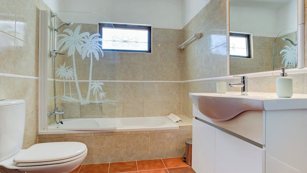 Photo of Bathroom in Areias Dos Moinhos