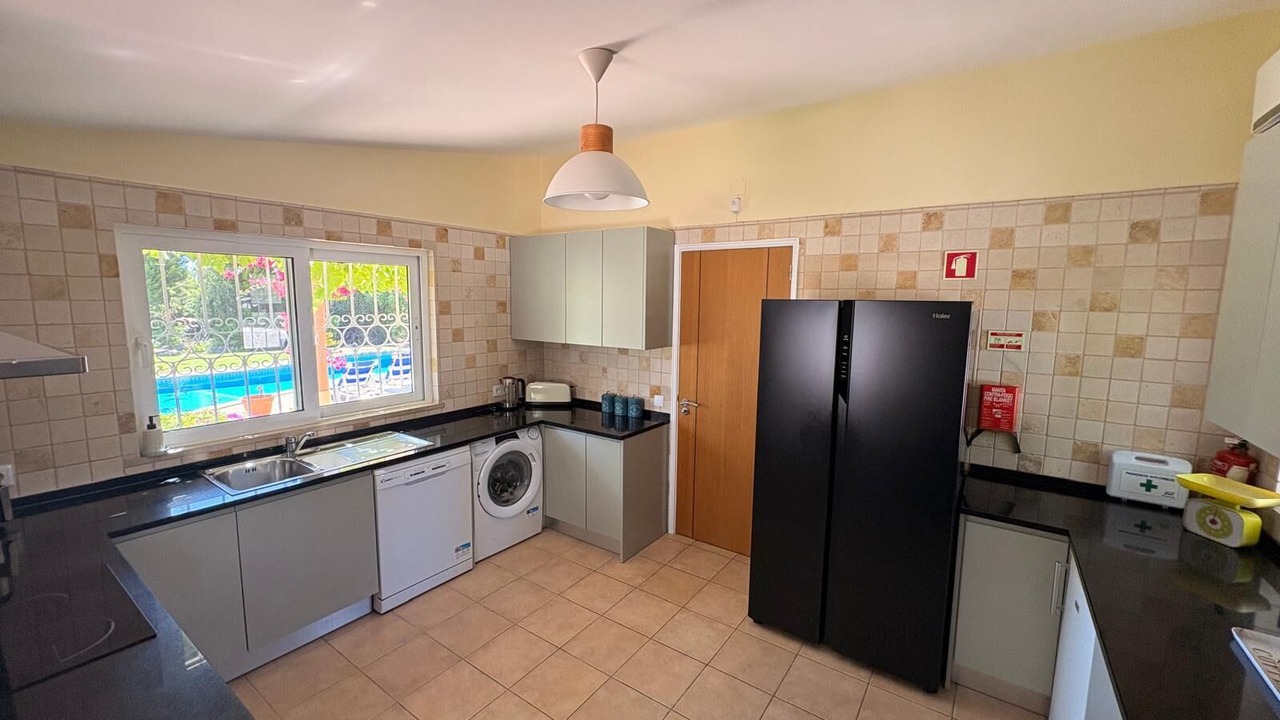 Photo of Kitchen in Guia