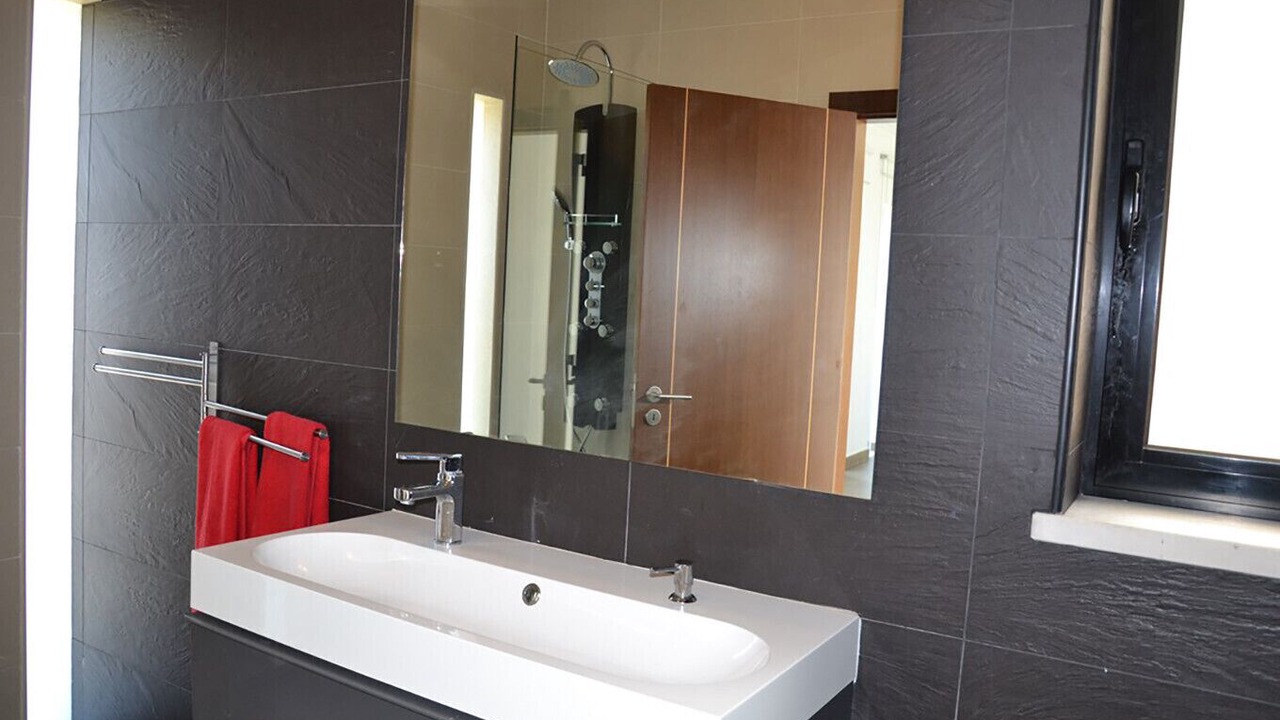 Photo of Bathroom in Carvalhal