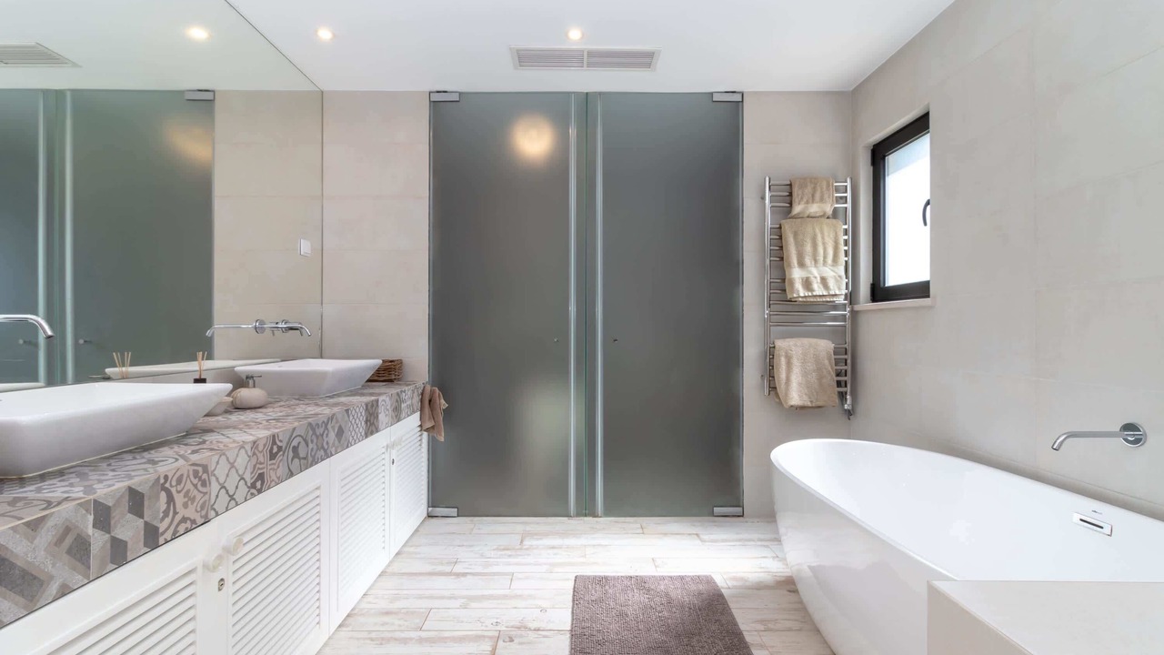 Photo of Bathroom in Caramujeira