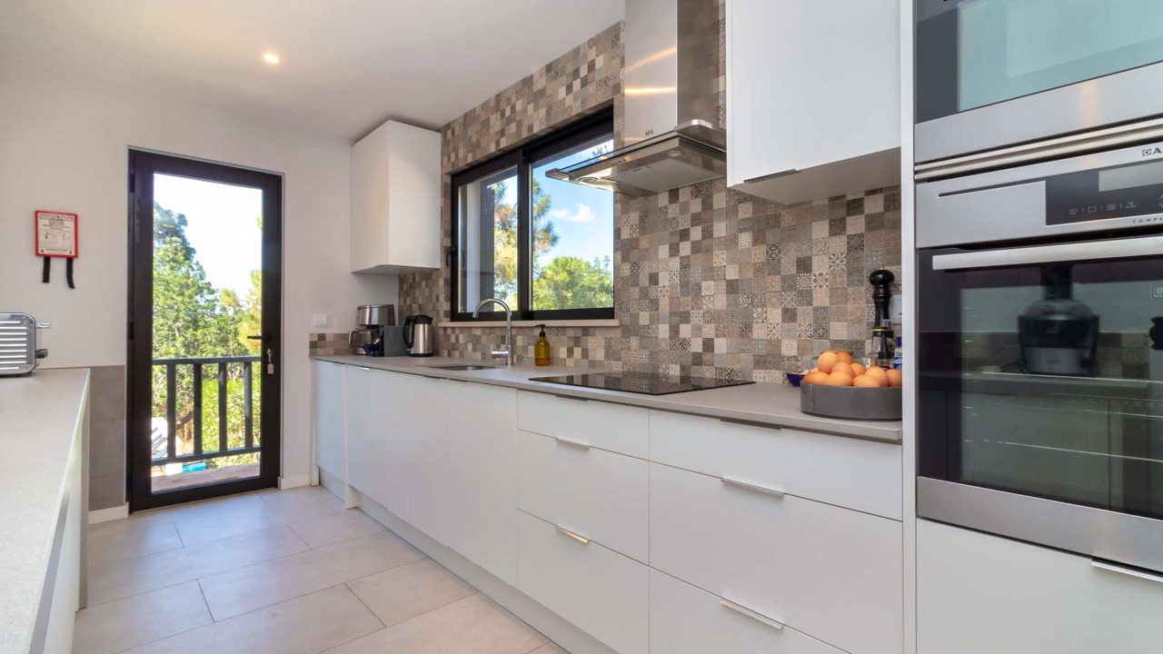 Photo of Kitchen in Caramujeira