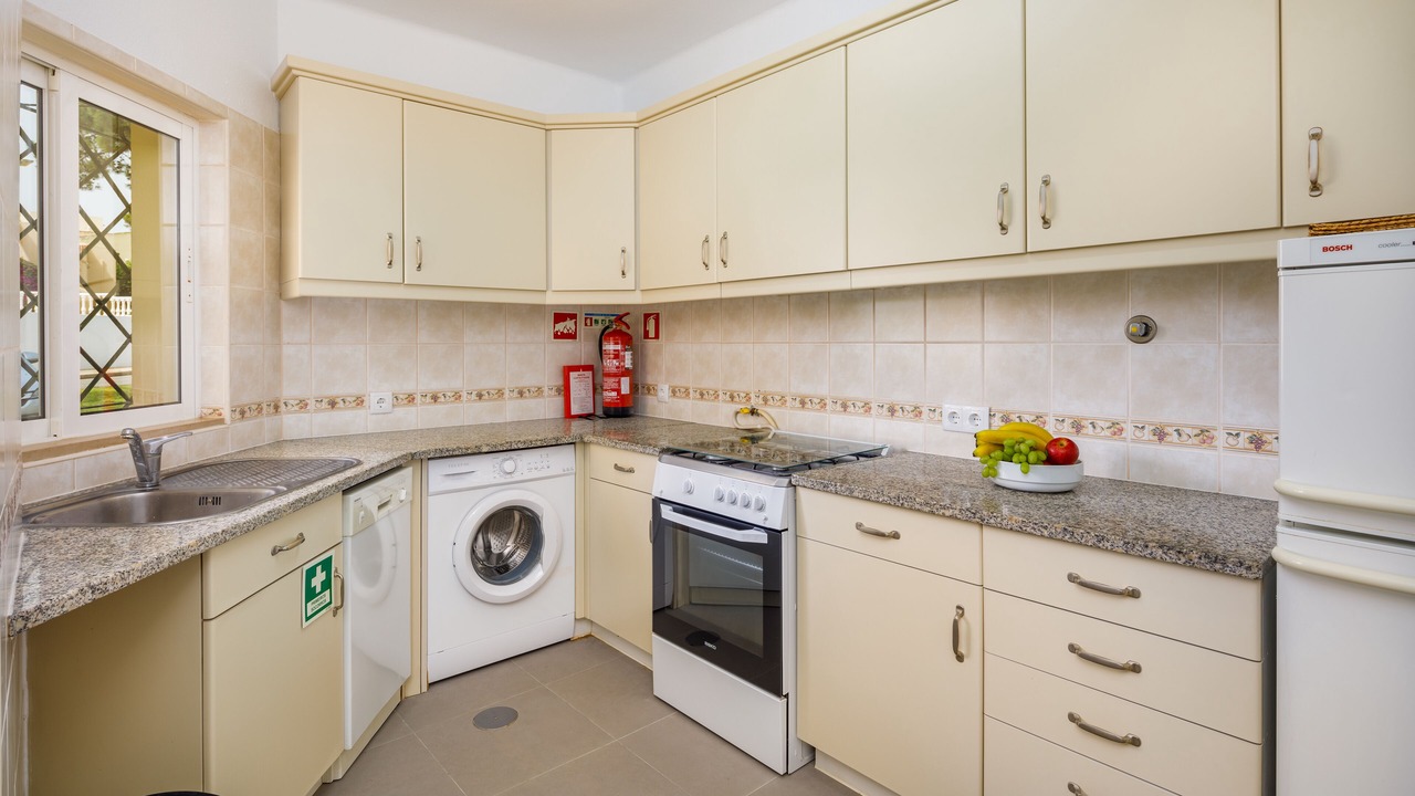 Photo of Kitchen in Vale do Lobo