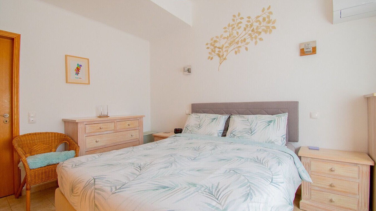 Photo of Bedroom in Mato Serrao
