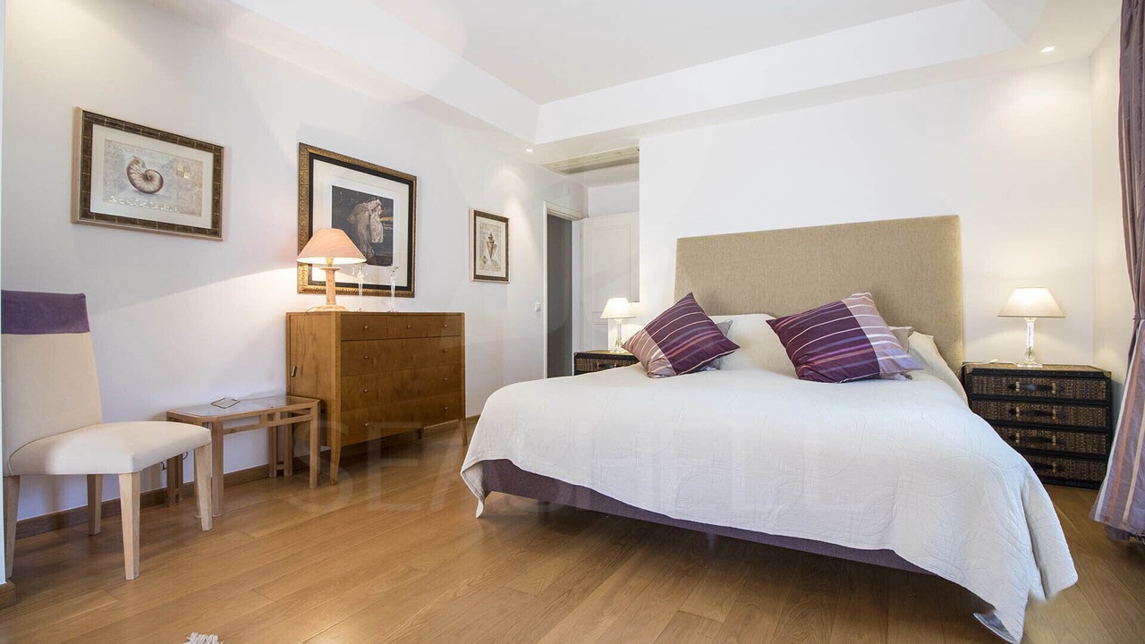 Photo of Bedroom in Quarteira