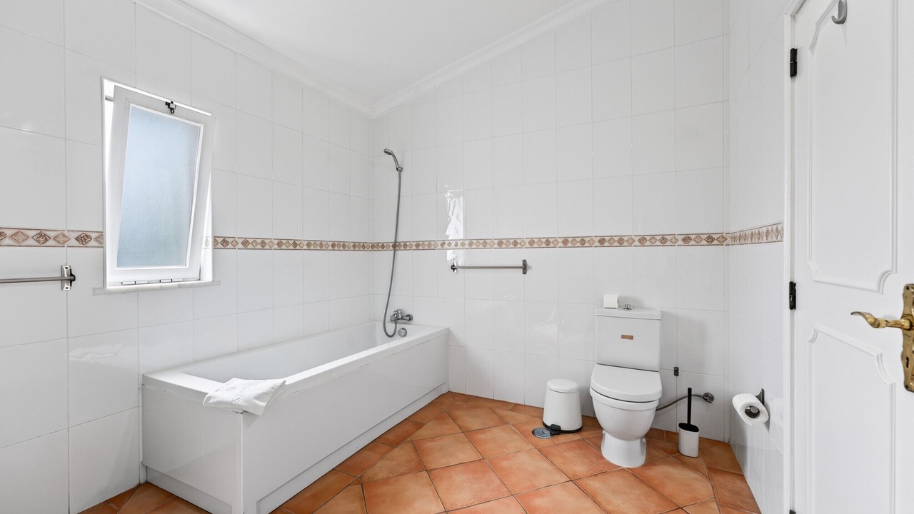 Photo of Bathroom in Ferrarias
