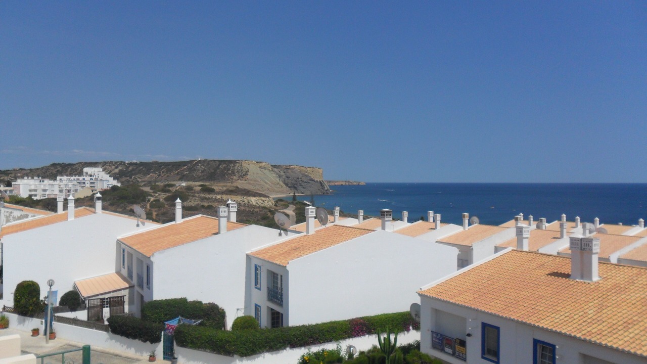Photo of Others in Luz