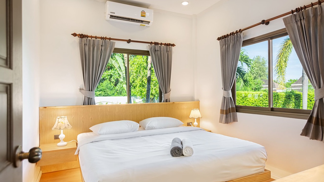 Photo of Bedroom in Chalong