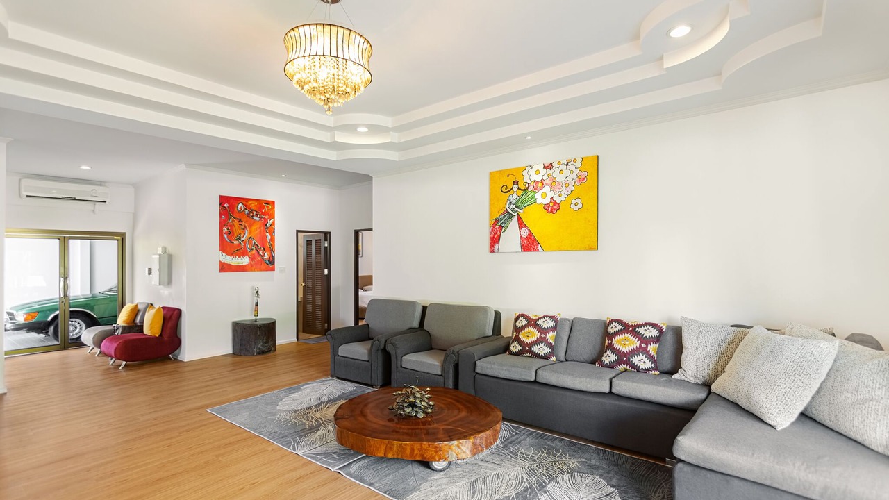 Photo of Livingroom in Chalong