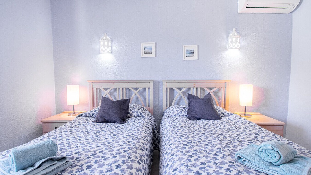 Photo of Bedroom in Lagoa e Carvoeiro