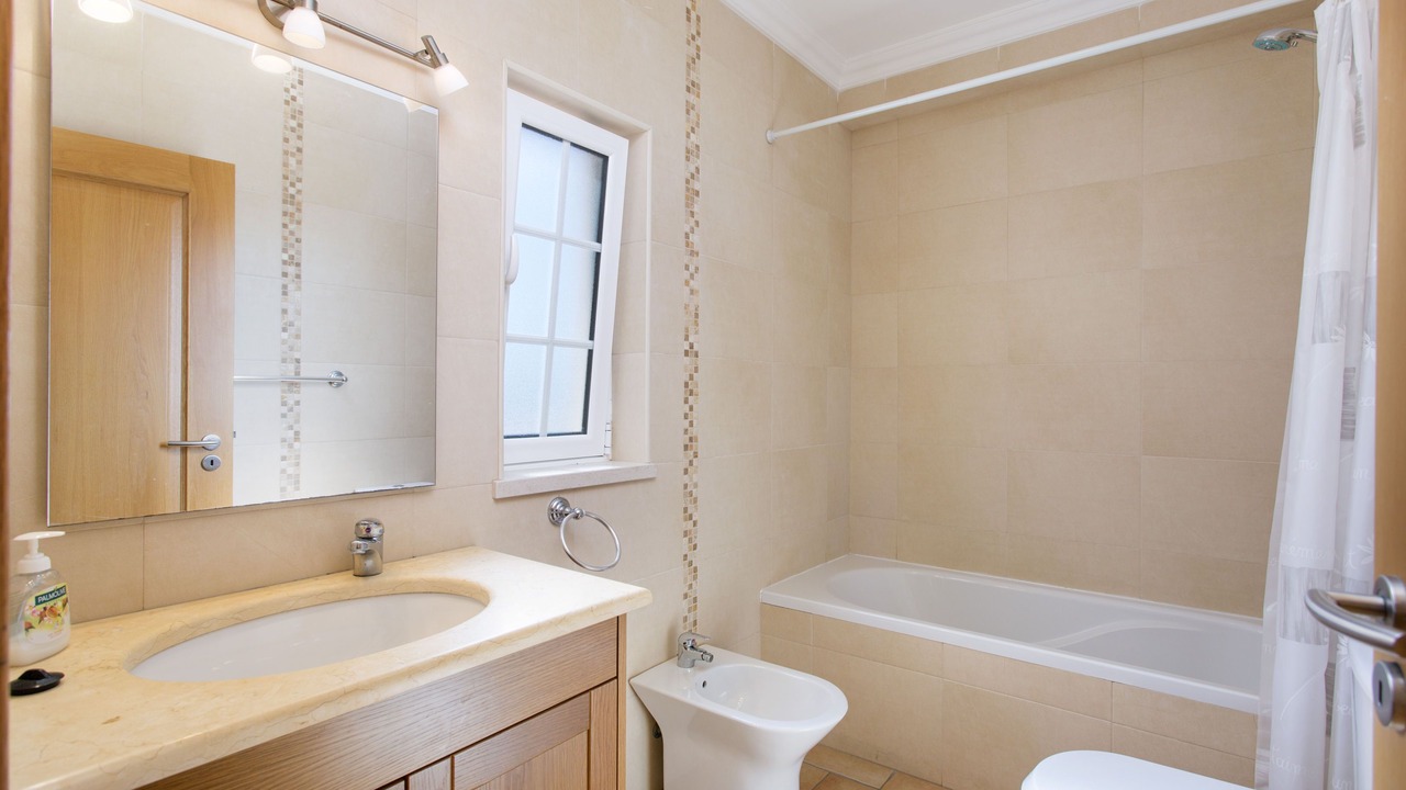 Photo of Bathroom in Branqueira