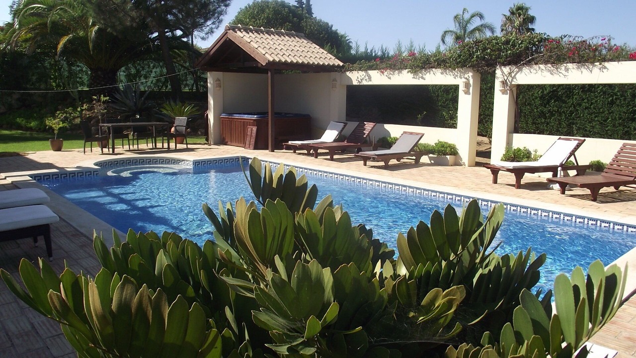 Photo of Outdoor in Estombar