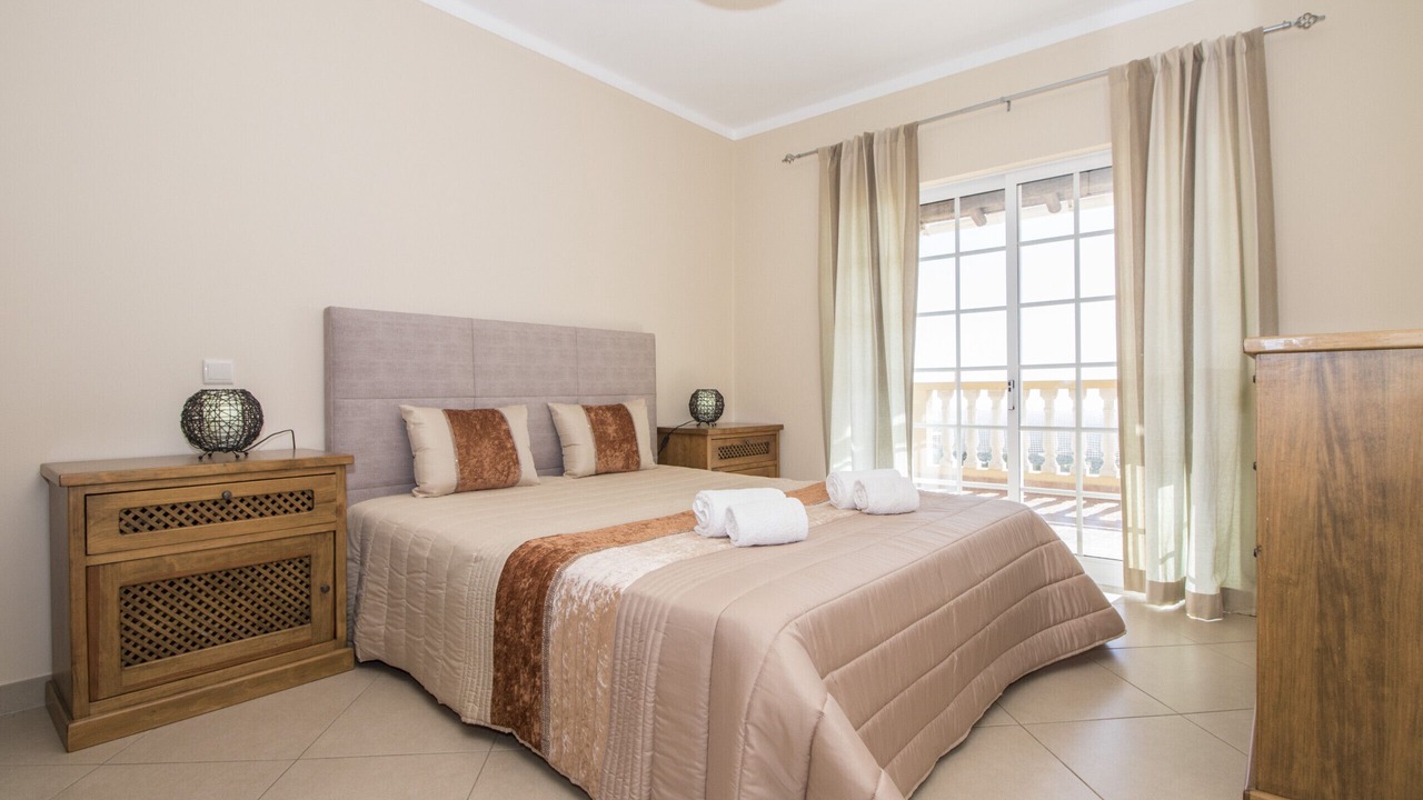 Photo of Bedroom in Vale Grande