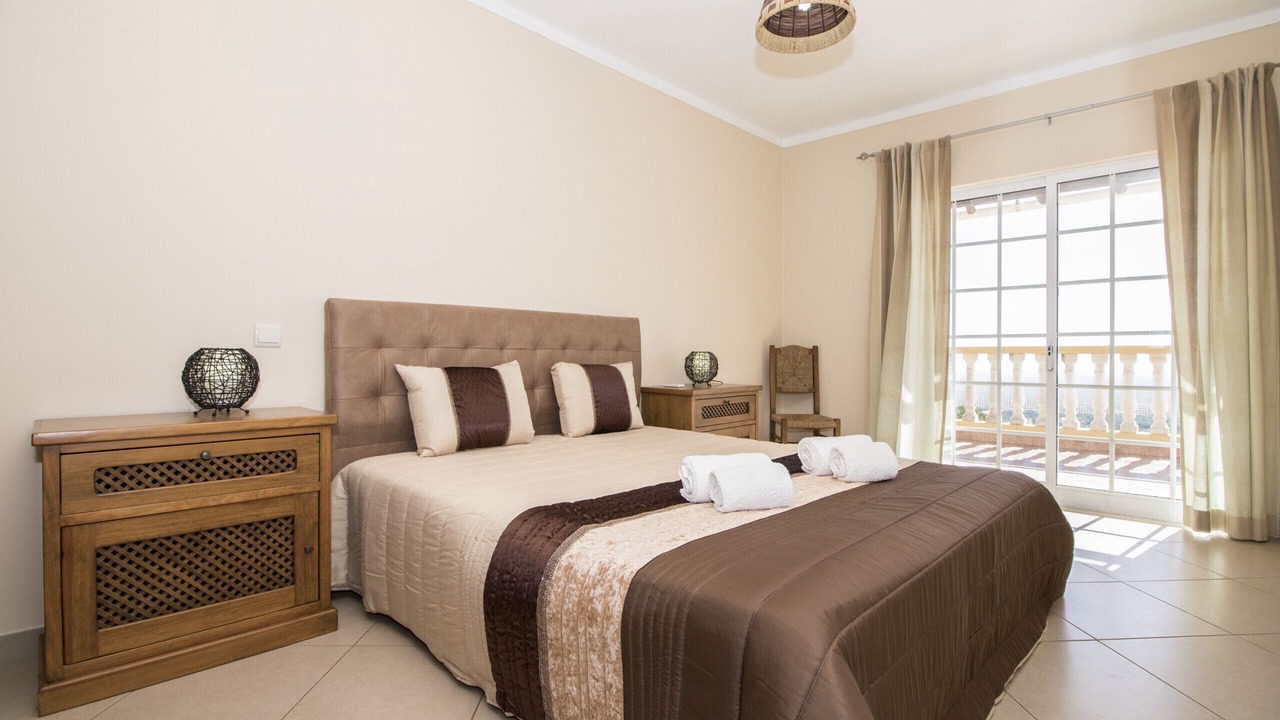 Photo of Bedroom in Vale Grande