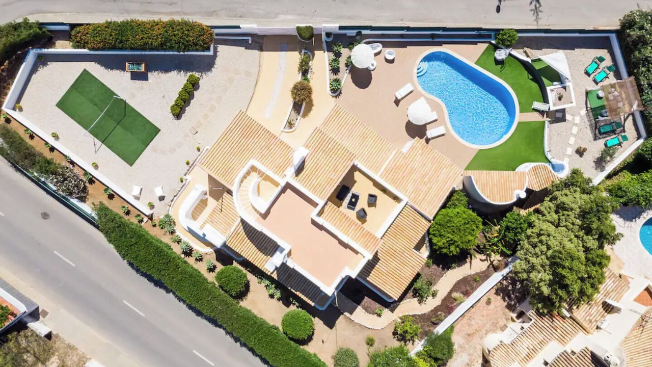 Photo of Outdoor in Estombar