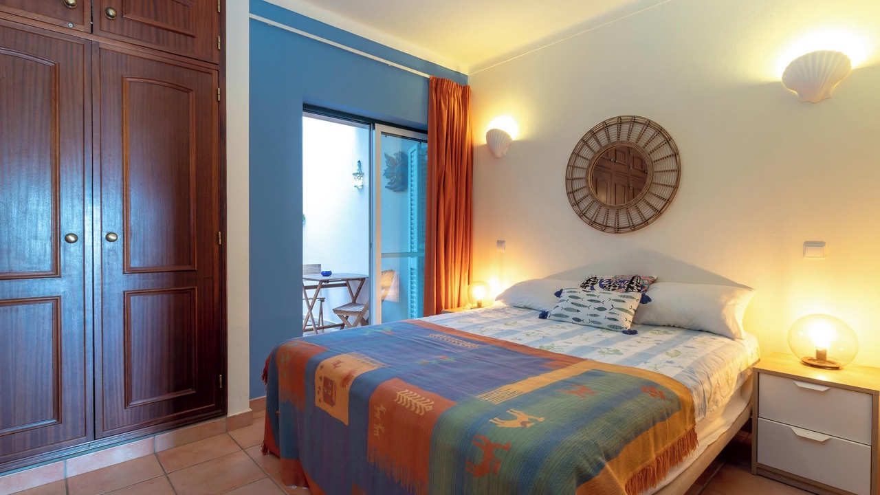 Photo of Bedroom in Ferragudo