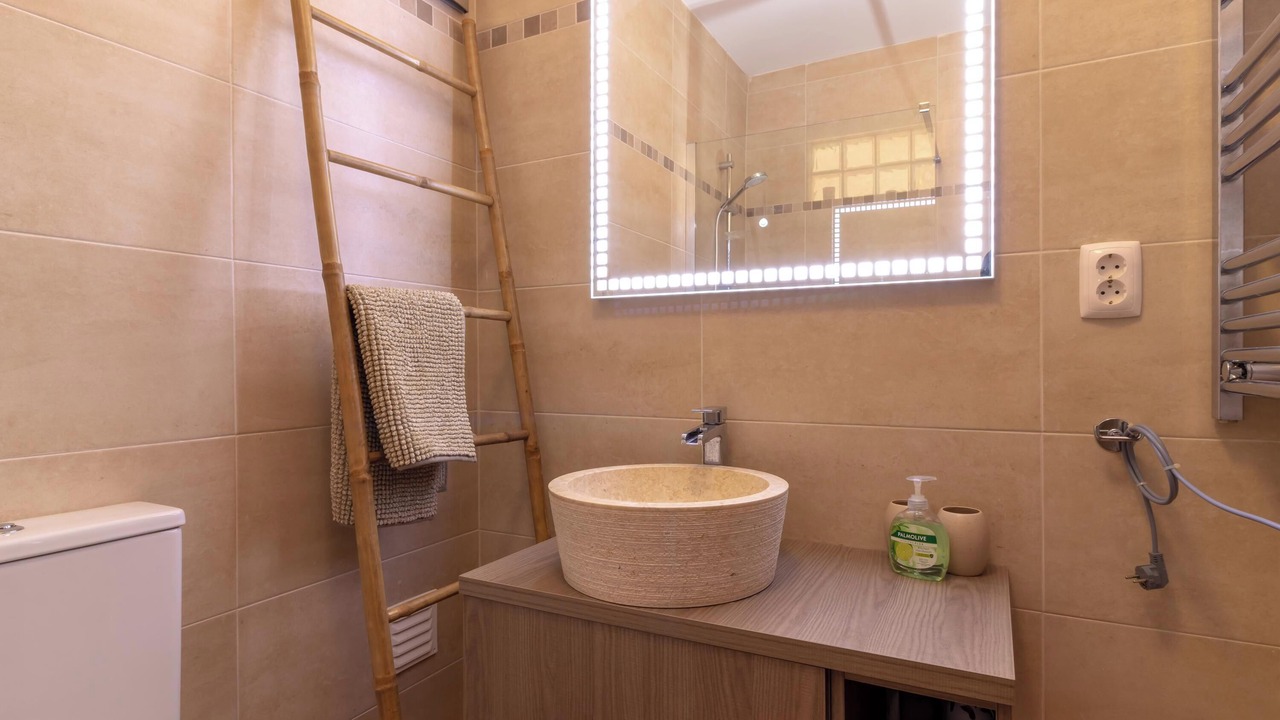 Photo of Bathroom in Ferragudo