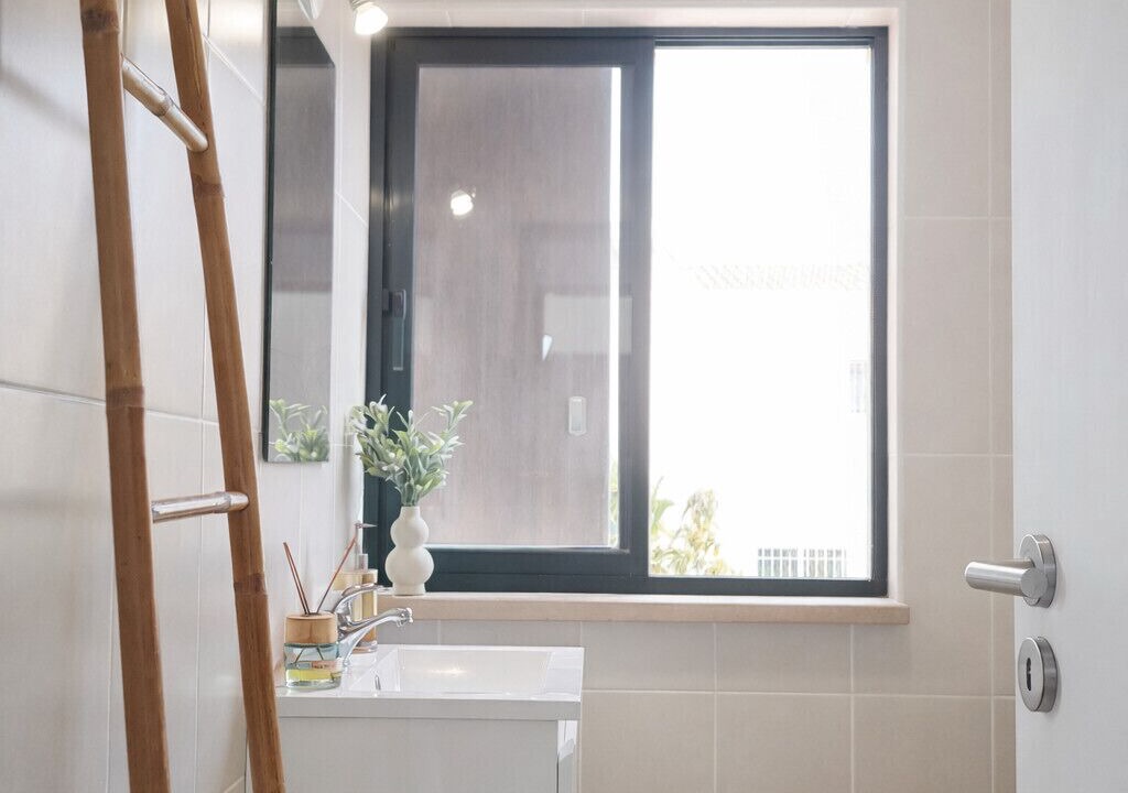 Photo of Bathroom in Gale