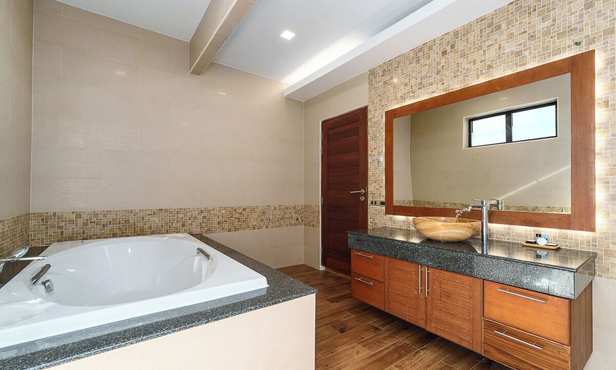 Photo of Bathroom in Rawai